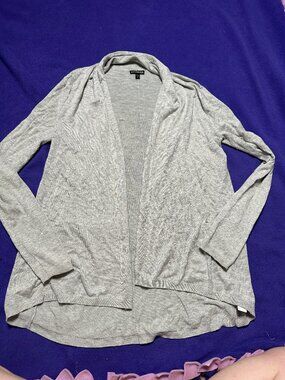 Express Womens Medium Cardigan Shirt Gray Lightweight Open Front Rayon Blend